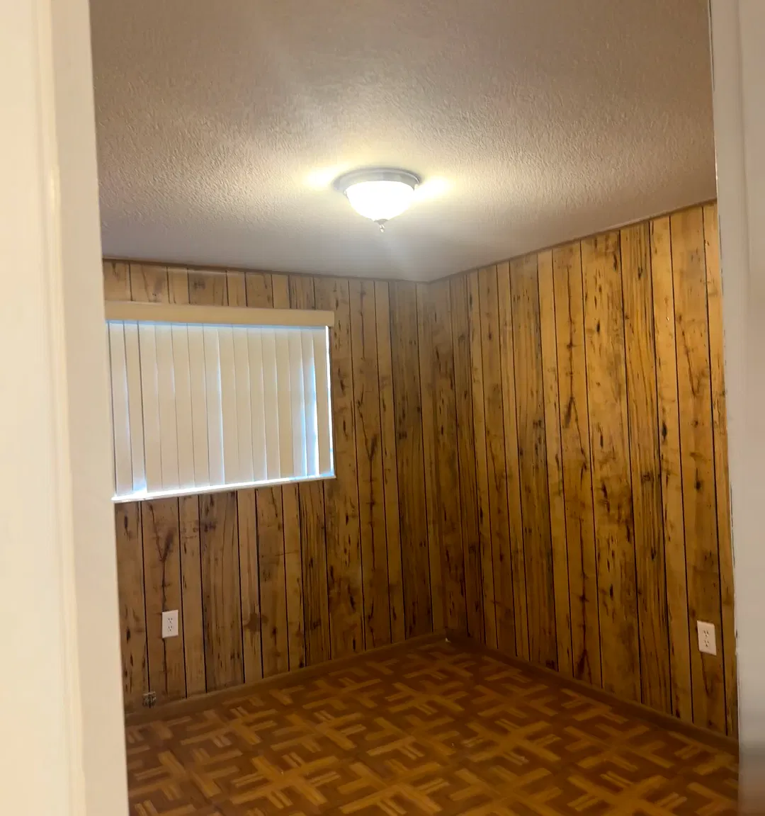 3 bed, 884 sqft, $1,450 — Photo 3