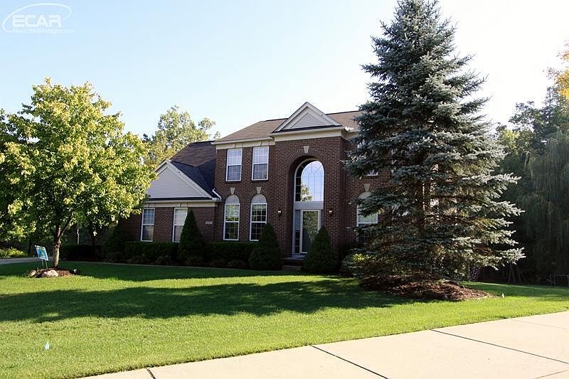 1st image of 6357 Knob Hill Ct
