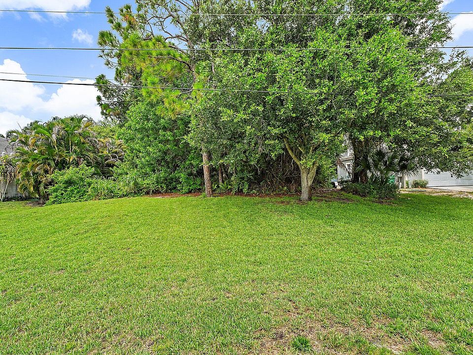 2nd image of 4132 SW BELSHAW Street