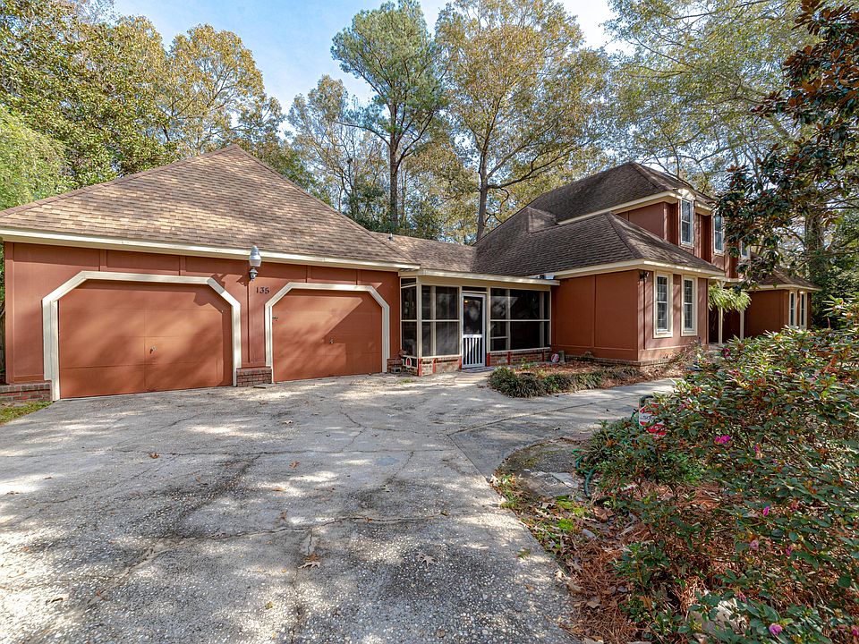 1st image of 135 Dunbury Dr