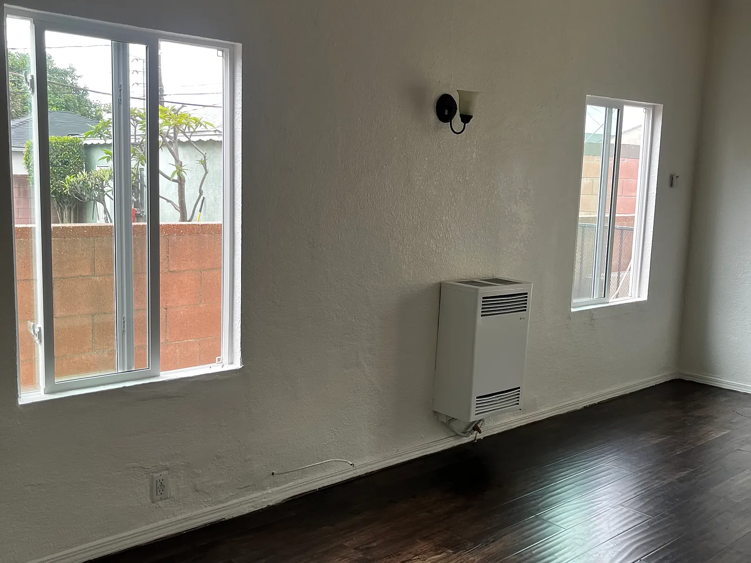 Studio, 578 sqft, $1,700 — Photo 3