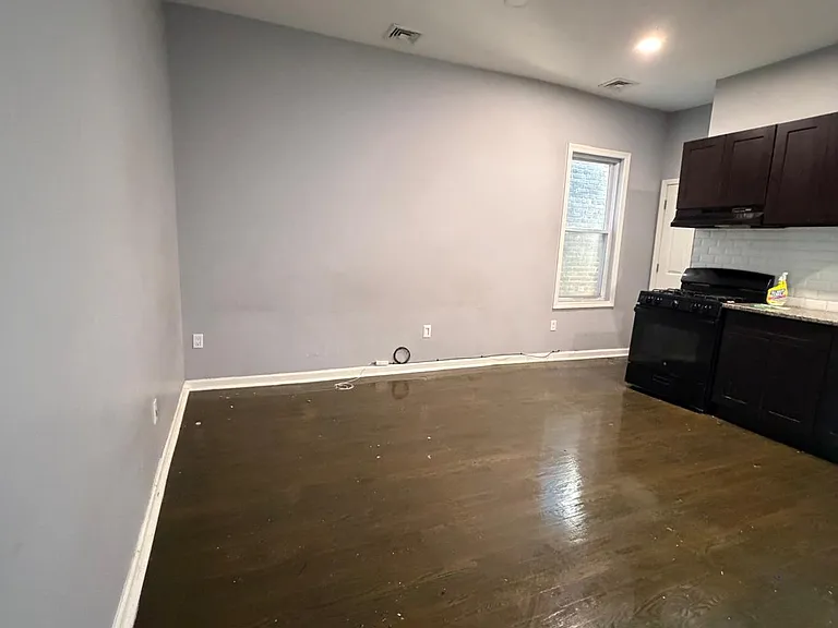 502 Springfield Ave #4 — Photo 8