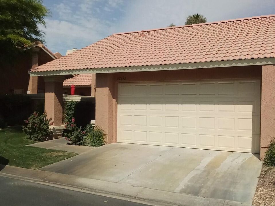 1st image of 42692 Sand Dune Dr
