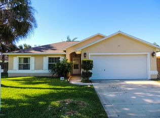 609 Aubrey Ln, South Daytona, FL 32119