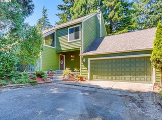 18001 Markham Ct, Oregon City, OR 97045