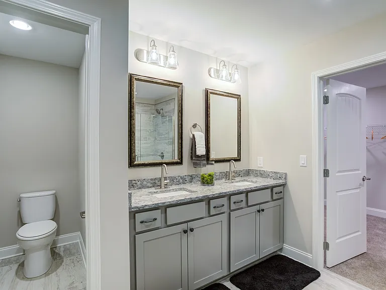 2410 Union Pointe Ln — Photo 11