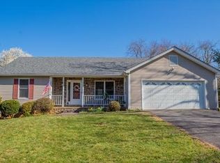 4111 Blue View Dr, Roanoke, VA 24012