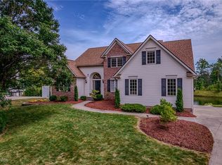 7673 Oak Meadow Dr, Hudson, OH