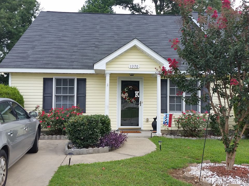1st image of 1376 Northridge Dr