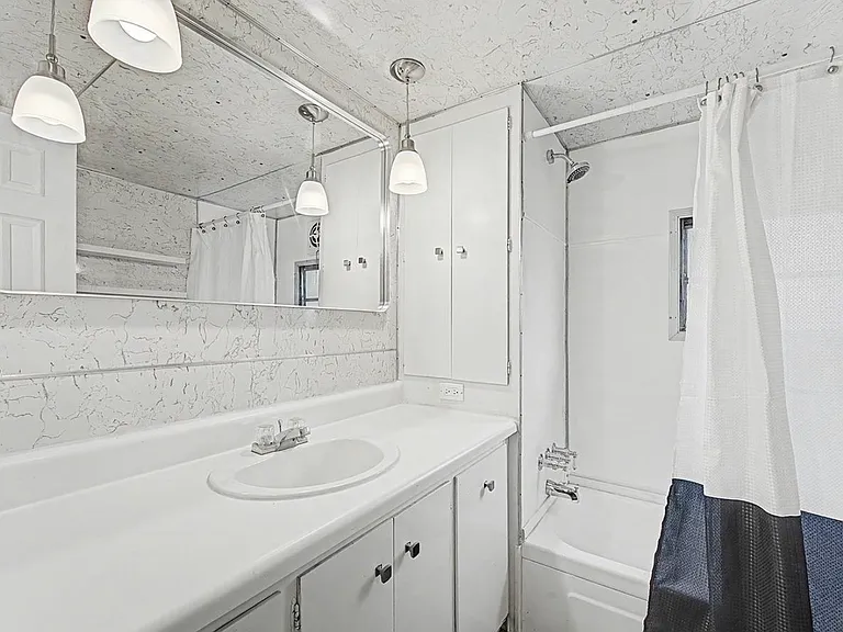 5053 Dunedin St — Photo 19