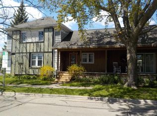 32 S 5th Ave, Sturgeon Bay, WI 54235