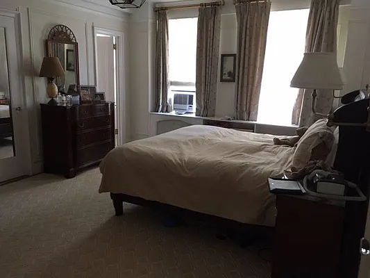 Rented by ARNOLD S GUMOWITZ, LREB | media 17