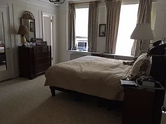 Rented by ARNOLD S GUMOWITZ, LREB