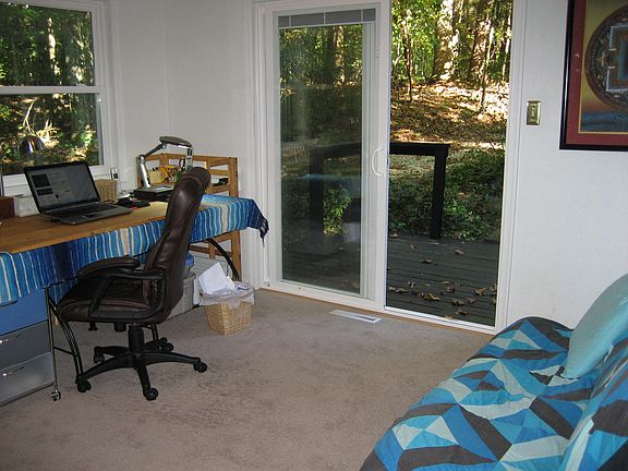 5th image of 23059 Tuckahoe Springs Dr