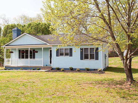 2nd image of 423 Cordelia Dr