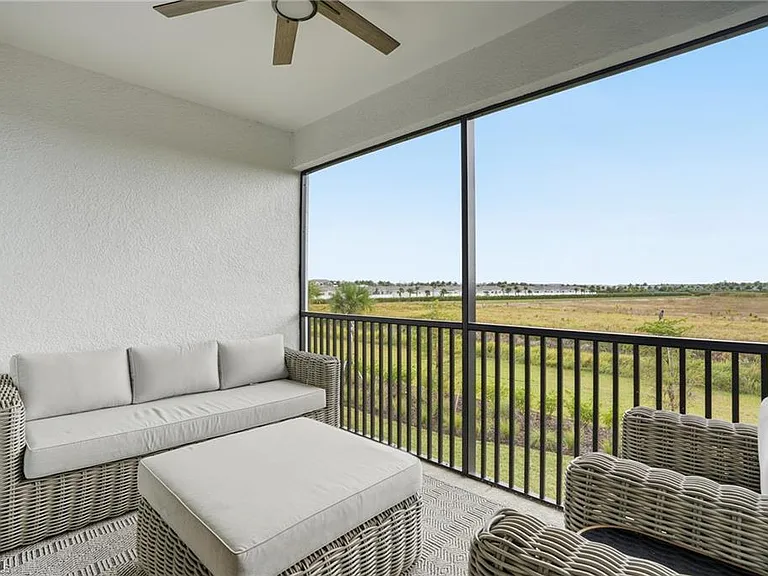 11851 Venetian Lagoon Dr #202 — Photo 36
