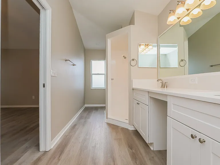 411 Sand Ridge Dr — Photo 11