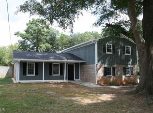 1124 Amber Rdg, Lilburn, GA 30047