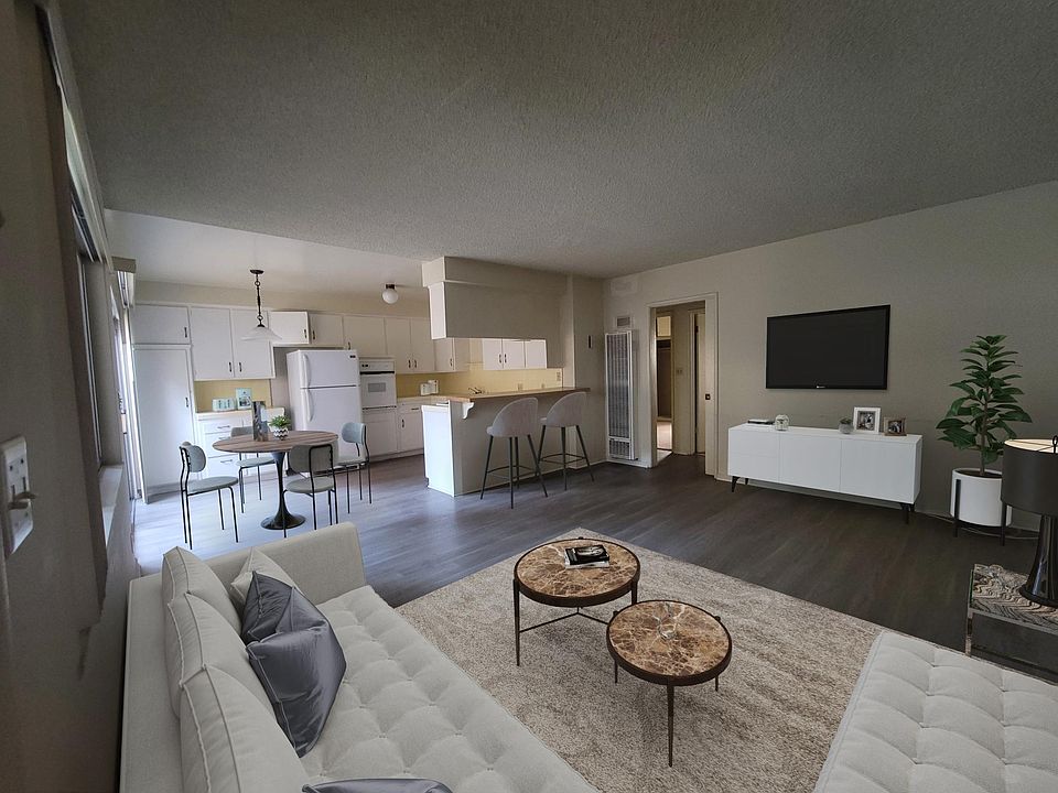 1st image of 11423 Ohio Ave #6