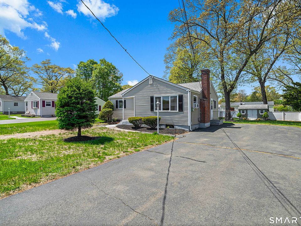 1st image of 27 Highland Road