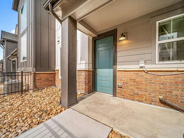 475 Millwall Cir — Photo 5