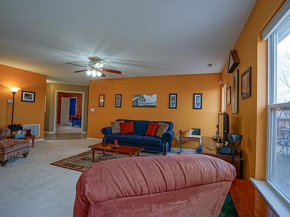 5th image of 6479 Angel Falls Dr