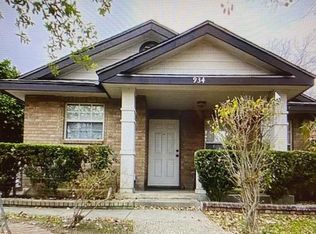 934 Arbor Pl, San Antonio, TX 78207