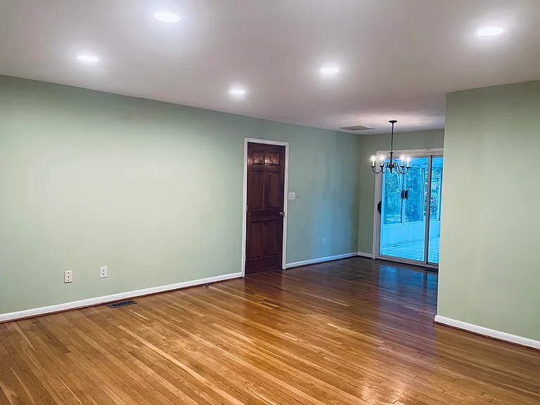 226 Longhill Rd — Photo 9