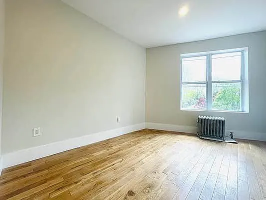 Rented by GROOME REALTY LLC | media 9