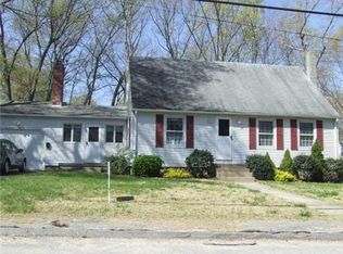 67 Laurel Ave, Coventry, RI 02816