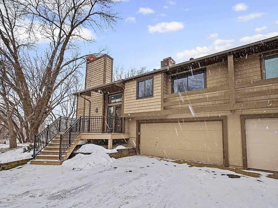 1st image of 11557 Carriage Ct