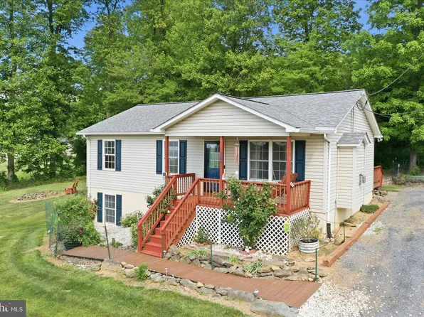 126 Cliffside Rd, Linden, VA 22642