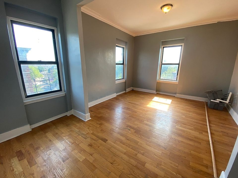 1st image of 307 Malcolm X Blvd APT 4R