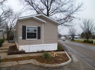 971 S 73rd Pl, Kansas City, KS 66111