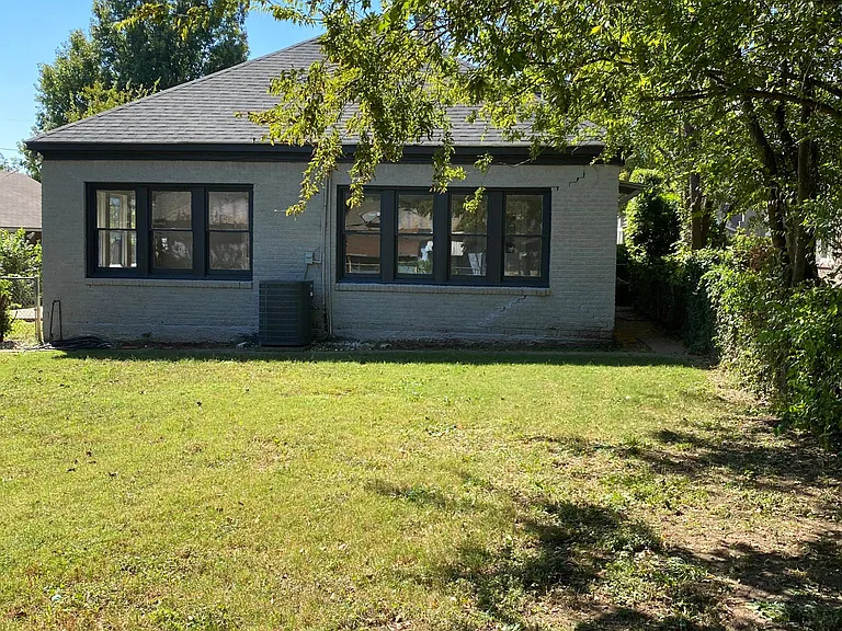 5110 Denton Dr — Photo 23