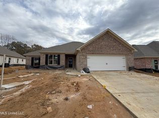 209 Anderson Oaks Dr, Pearl, MS 39208