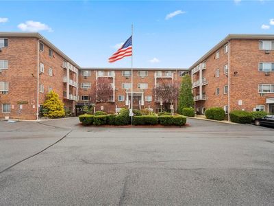 838 Pelhamdale Avenue #2  I, New Rochelle, NY, 10801