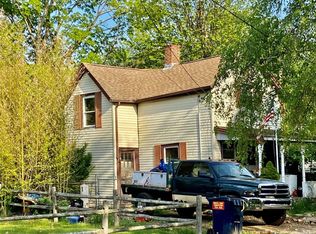 539 3rd St, Greenport, NY 11944
