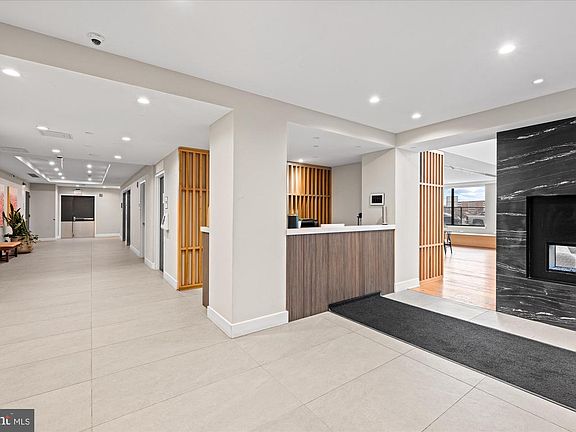 3rd image of 37 L St SE #1105