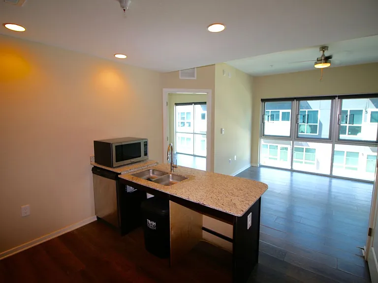 PortRVA — Photo 18