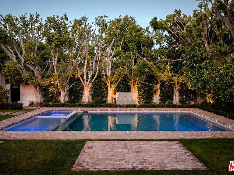 624 N Arden Dr — Photo 44