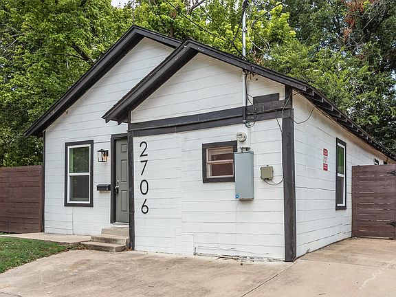 2nd image of 2706 Hector St