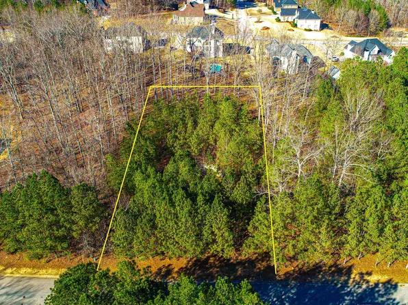 413 Saint Surrey Way, Ellenwood, GA 30294