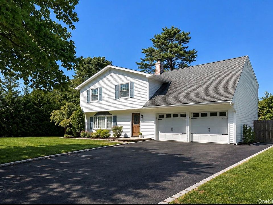 1st image of 30 Balsam Drive