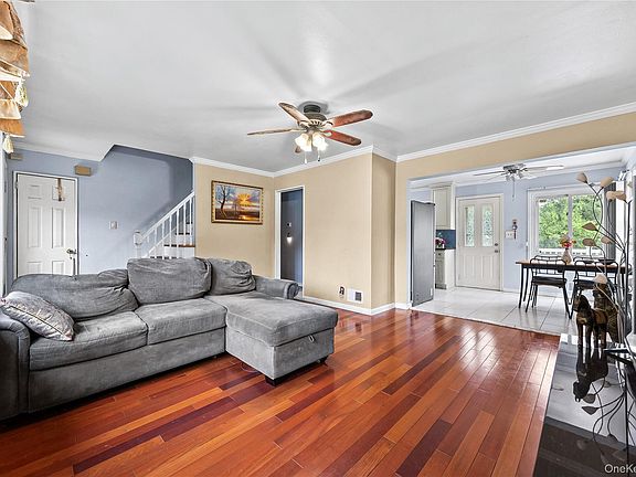 2nd image of 110 Briarcliff Road