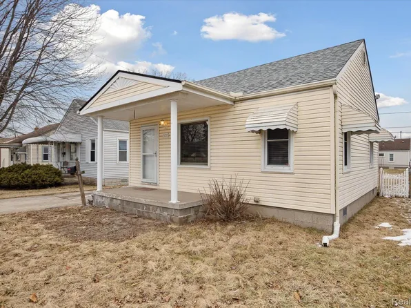 3855 19th St, Wyandotte, MI 48192