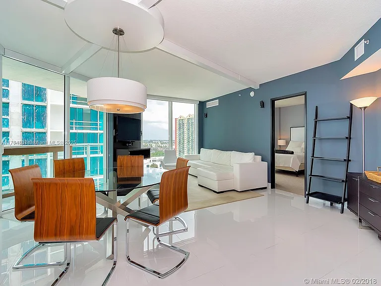 250 Sunny Isles Blvd #31403 — Photo 2