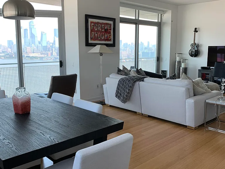 225 River St #2201 — Photo 8