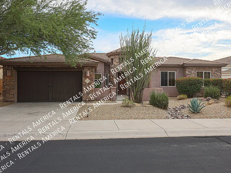 12439 E Lupine Ave — Photo 2