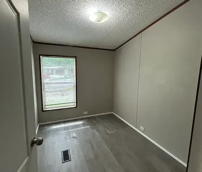 272 Emerson Bypass Rd #A4 — Photo 6